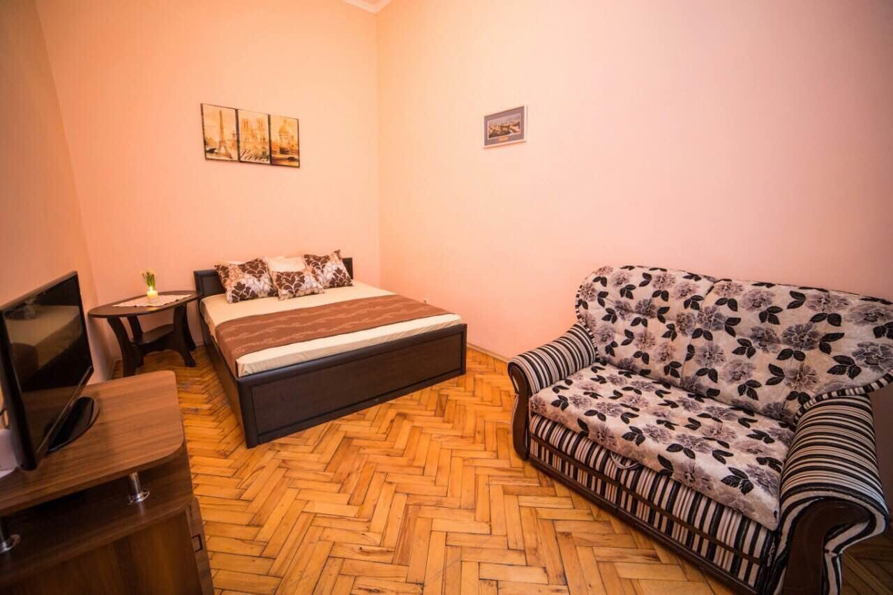 Apartment On Teatralna 7 Lviv Kültér fotó